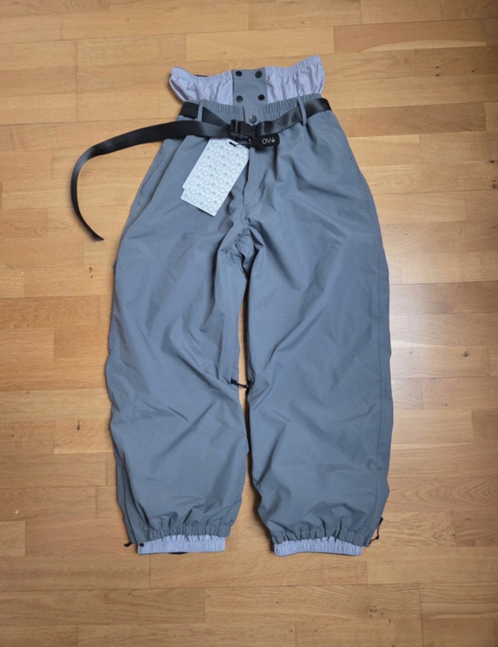 Spodnie snowboardowe Fog – wkrótce – Szary